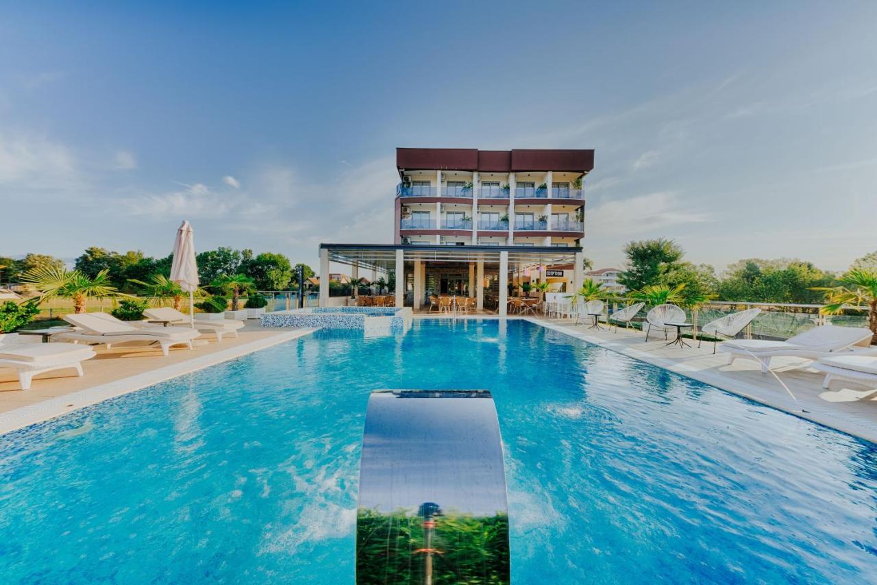 Hotel Lion Ulcinj Exteriér fotografie
