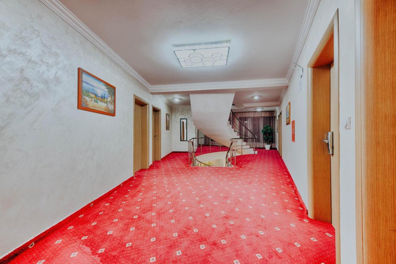 Hotel Lion Ulcinj Exteriér fotografie
